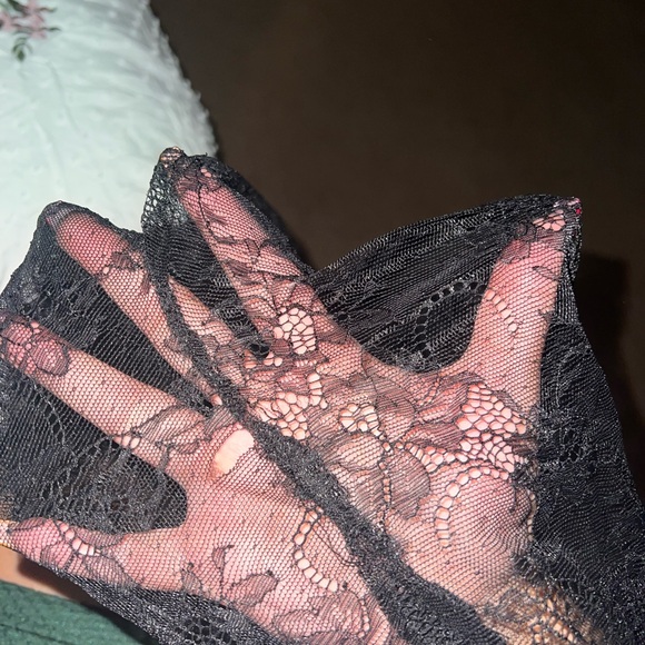 Lace jumpsuit - Picture 4 of 5